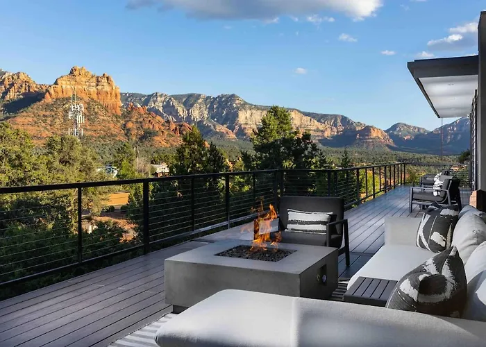 Villa Luxurious Modern Masterpiece In Uptown Sedona