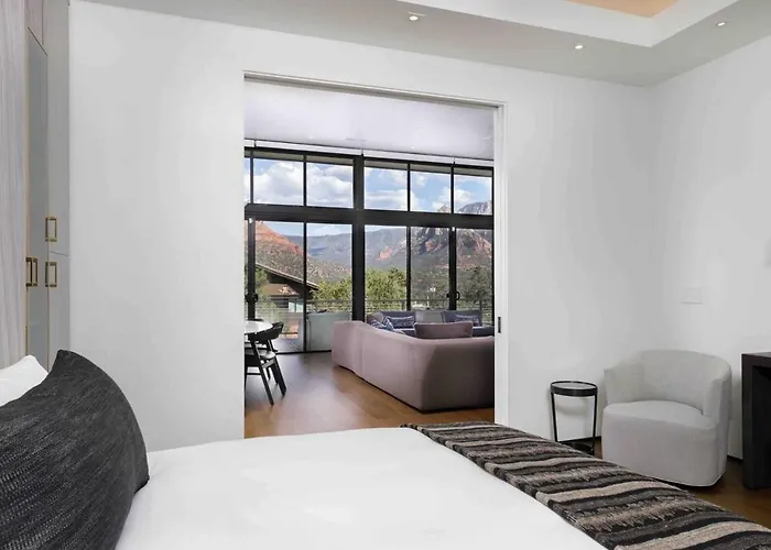 Villa Luxurious Modern Masterpiece In Uptown Sedona